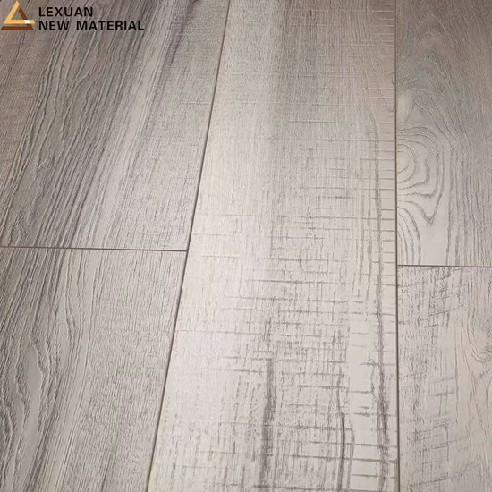 Chine Fabricant d'usine HDF MDF de haute qualité AC3 AC4 7 mm 8 mm 12 mm Plancher stratifié en bois imperméable Plancher laminé en bois Planche de parquet en chêne Tuile flottante